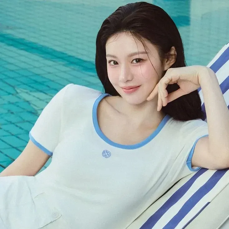 Recent activity shot of Go Younjung