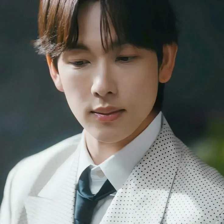 Recent activity shot of Yim Siwan