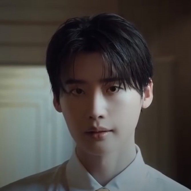 今日最も話題のセレブコミュニティフィード