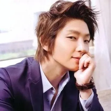 Latest photo of Lee Joongi
