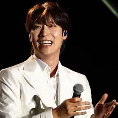 Behind-the-scenes cut of Choi Woojin