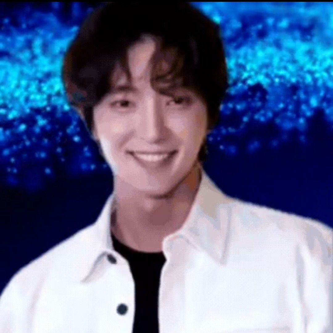 Foto terbaru dari Lee Joongi