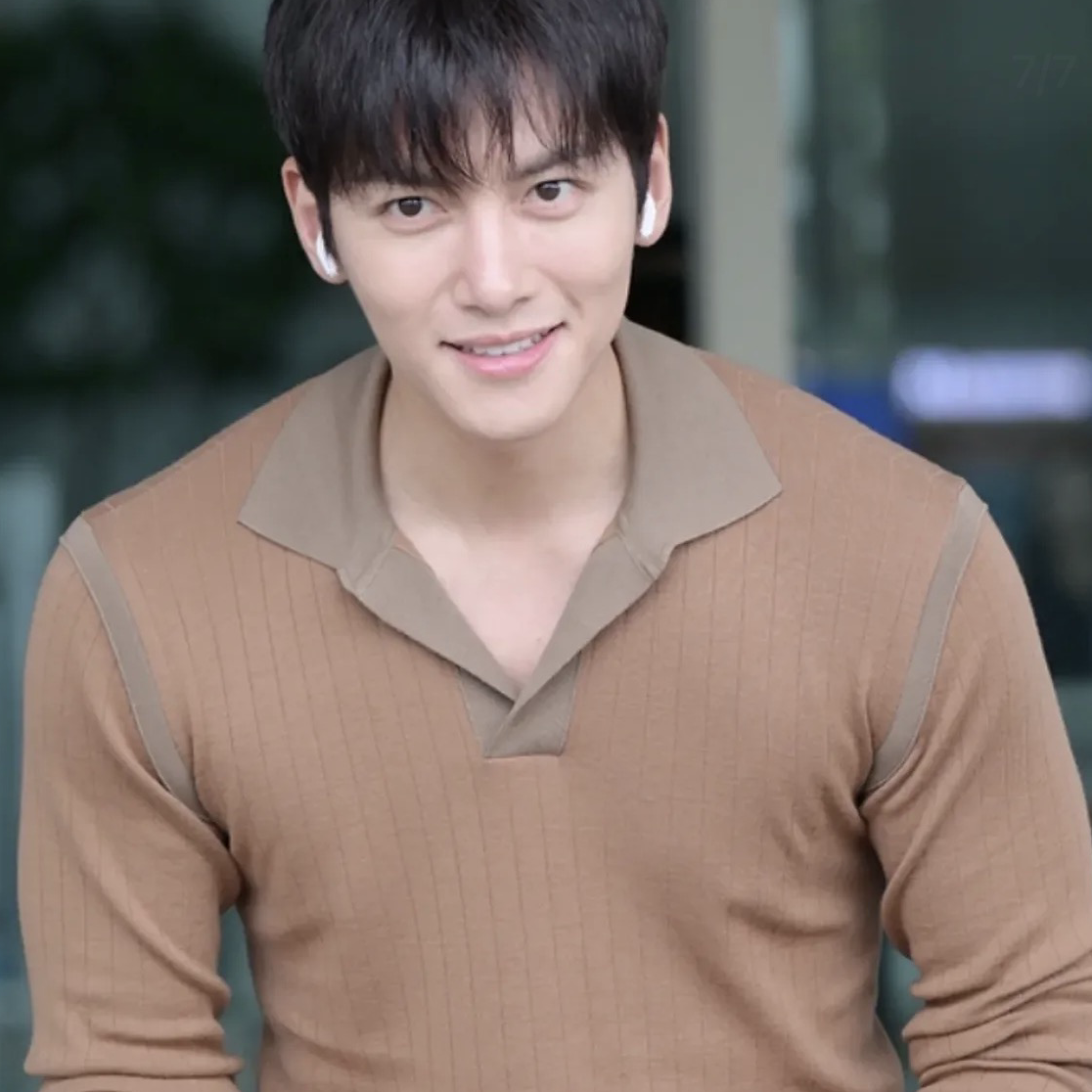 チ・チャンウクのビハインドカット