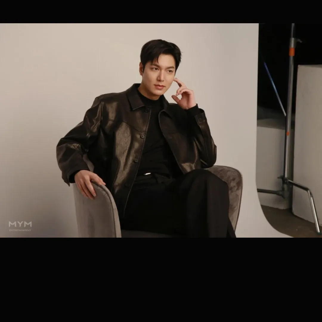 粉丝拍下的李敏镐瞬间