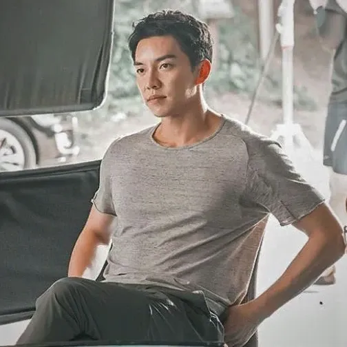 李昇基的近期活動照