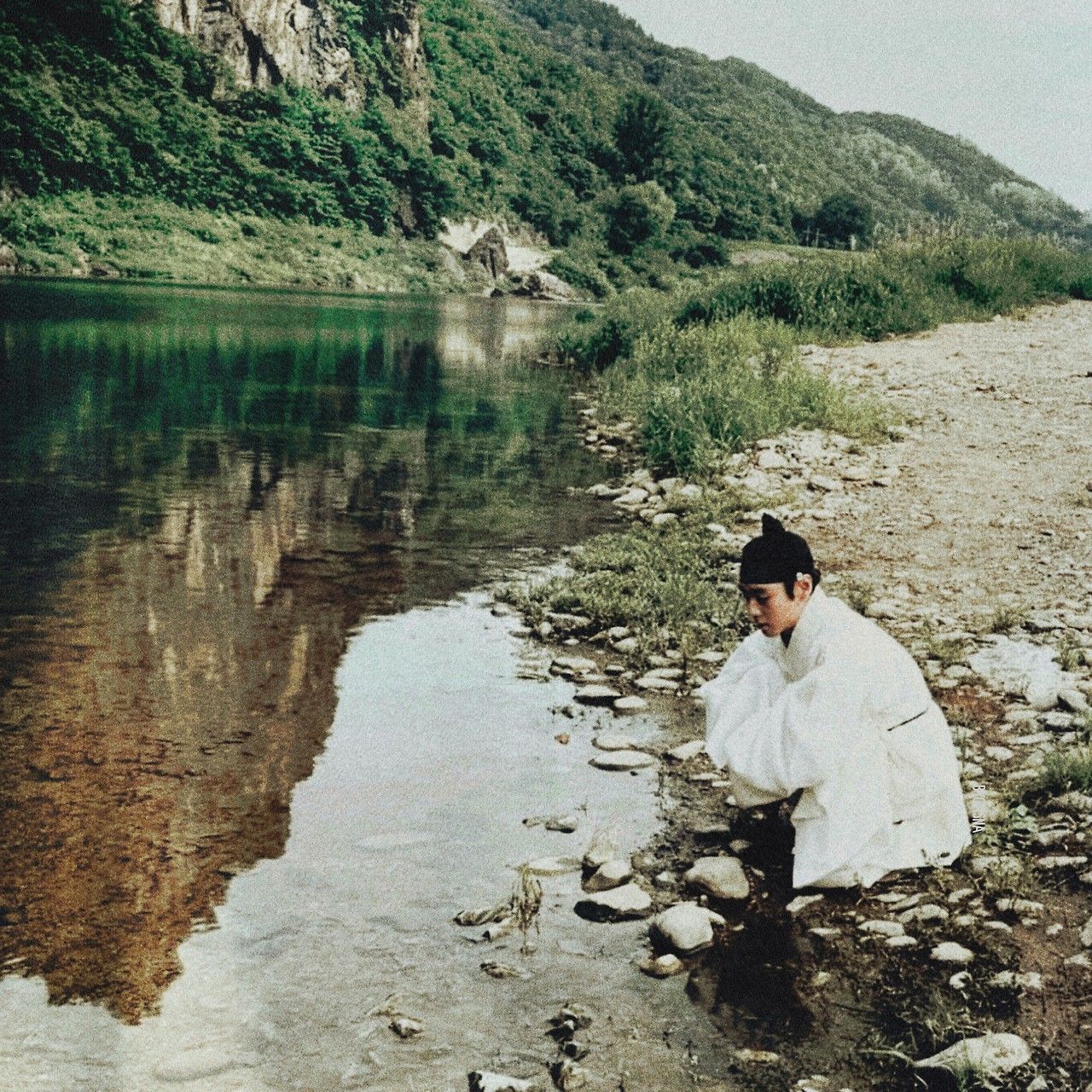 A moment captured by a fan of Park Jihoon