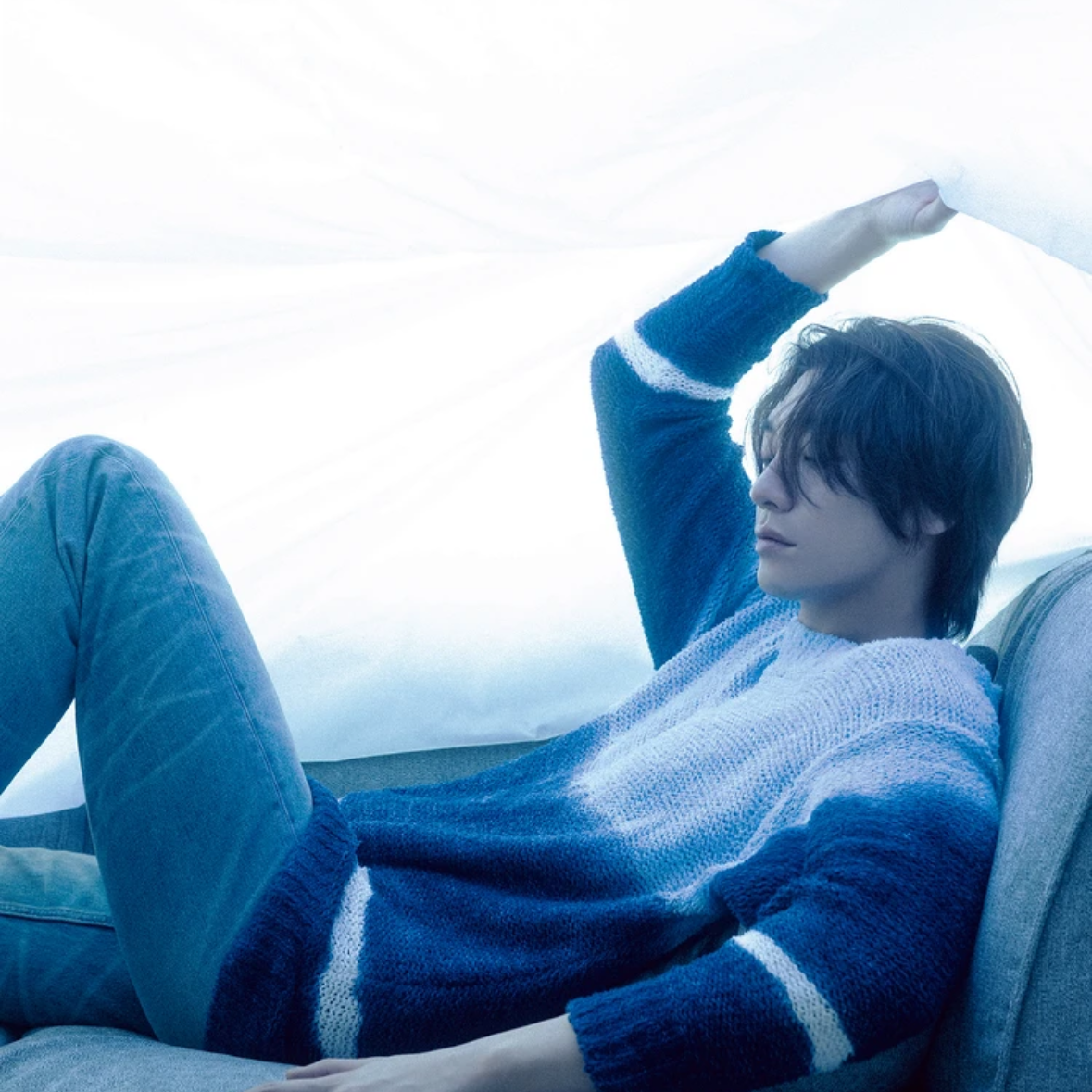 Behind-the-scenes cut of Kim Youngkwang