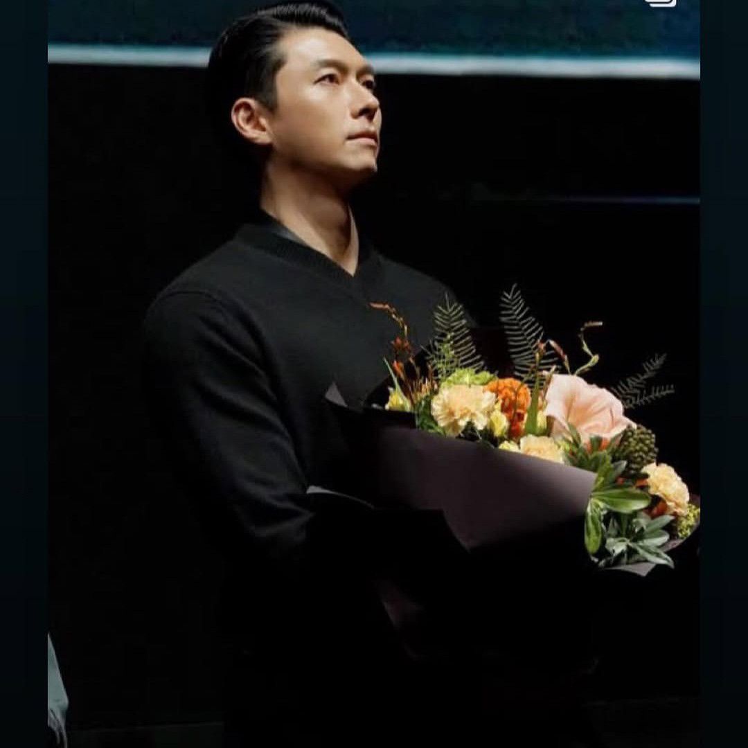 ヒョンビンの最近の活動ショット