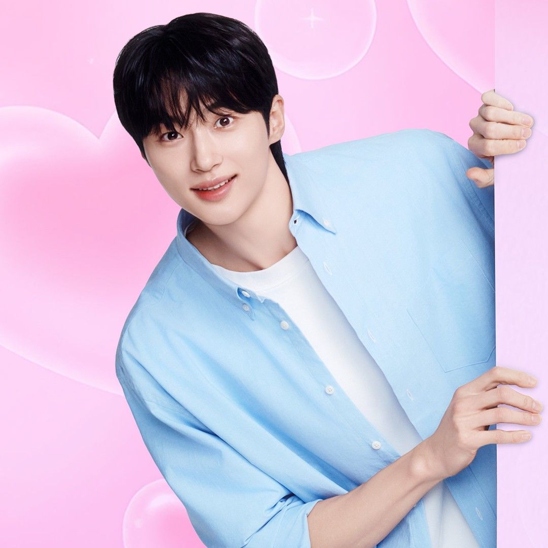 A moment captured by a fan of Byeon Wooseok