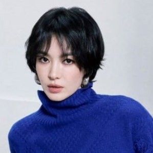 A moment captured by a fan of Song Hyekyo