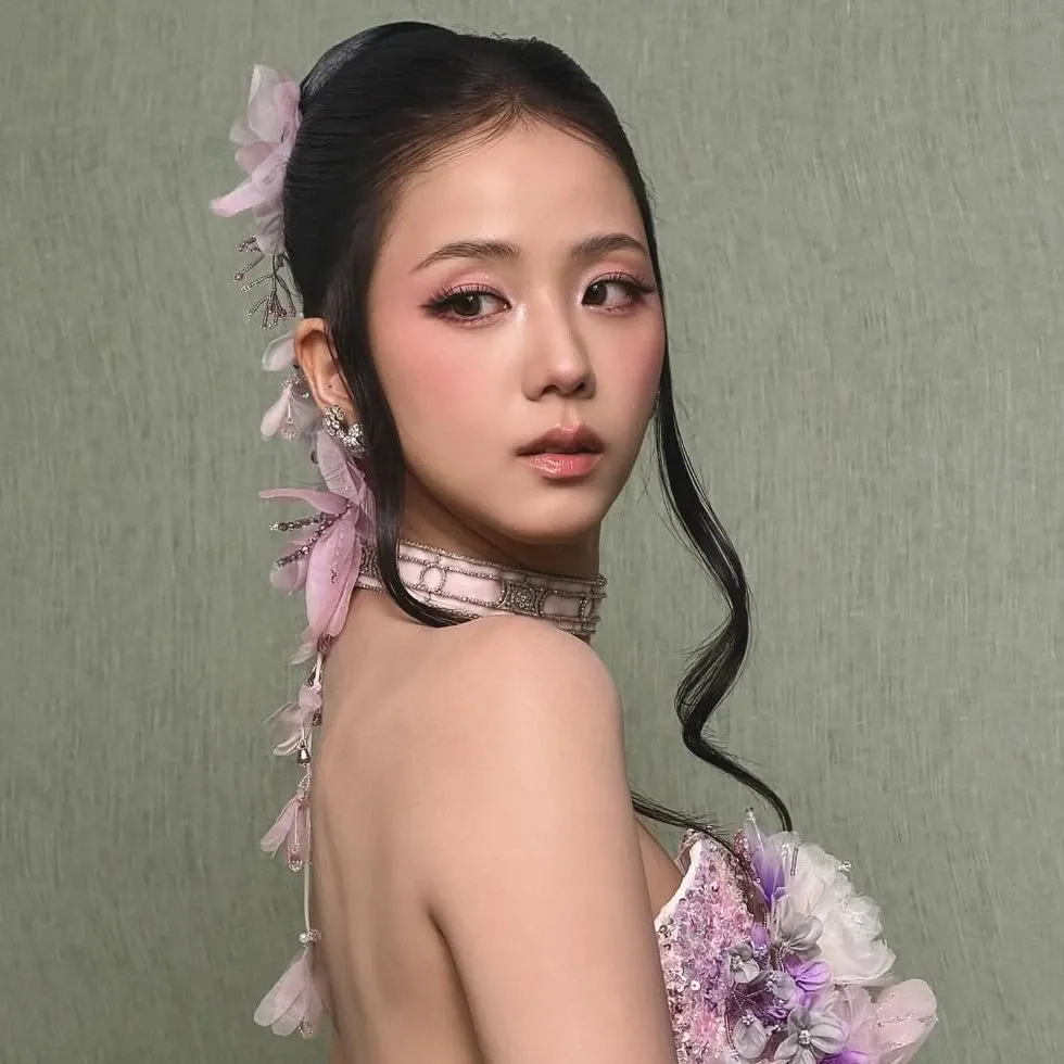 Foto terbaru dari Jisoo (1995)