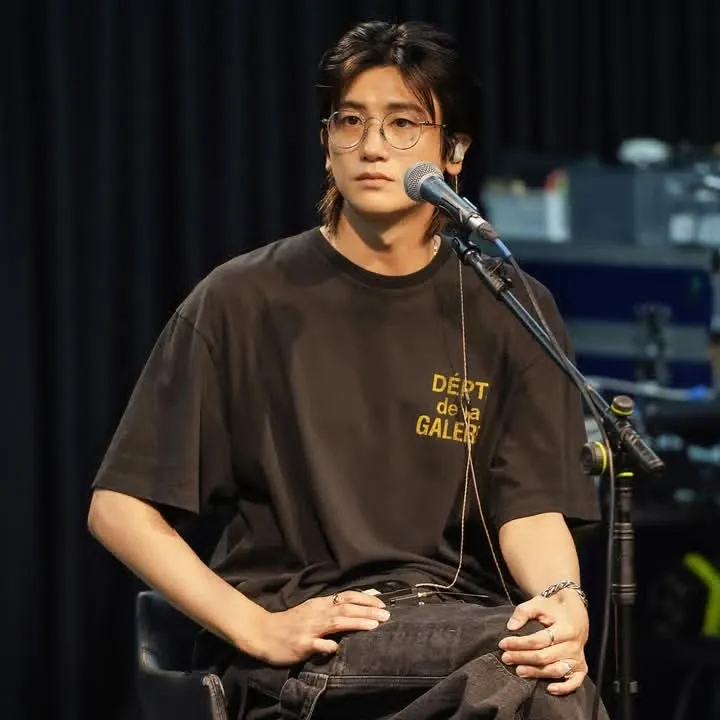 Latest photo of Park Hyungsik
