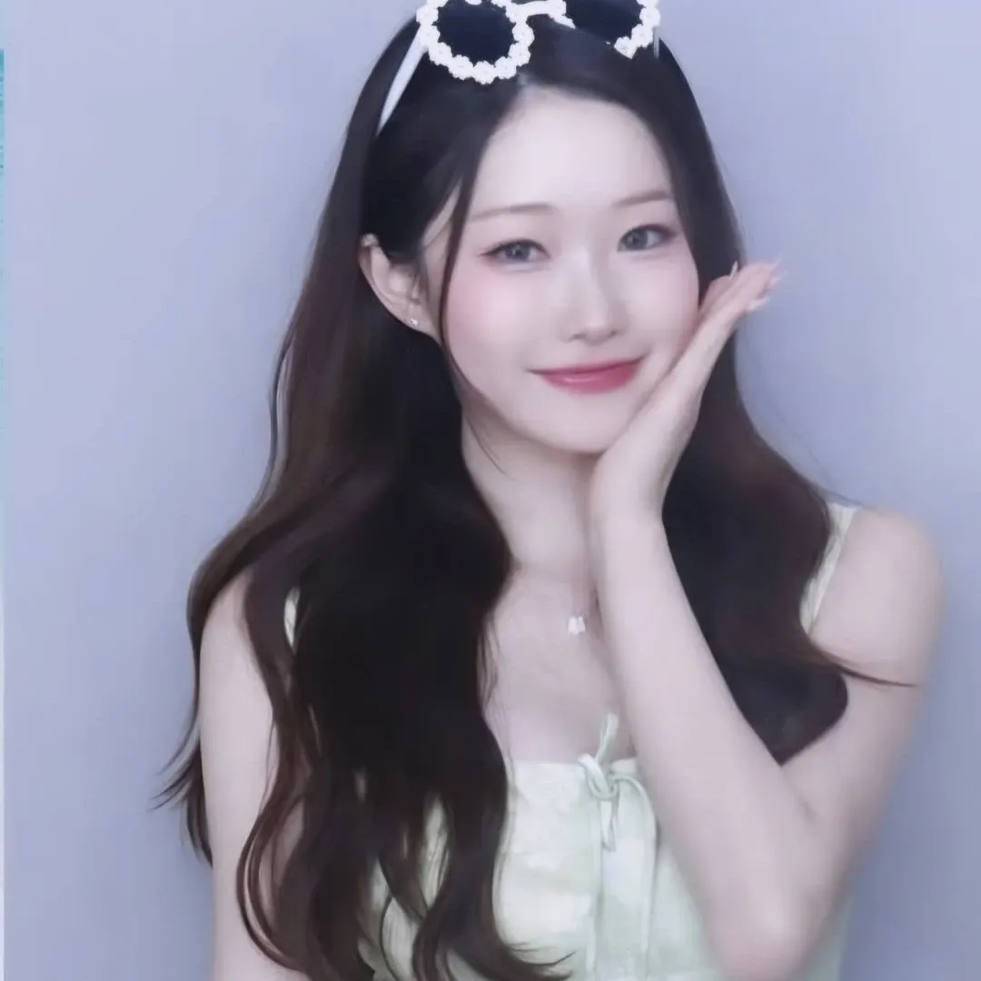 Recent activity shot of Jung Seojoo