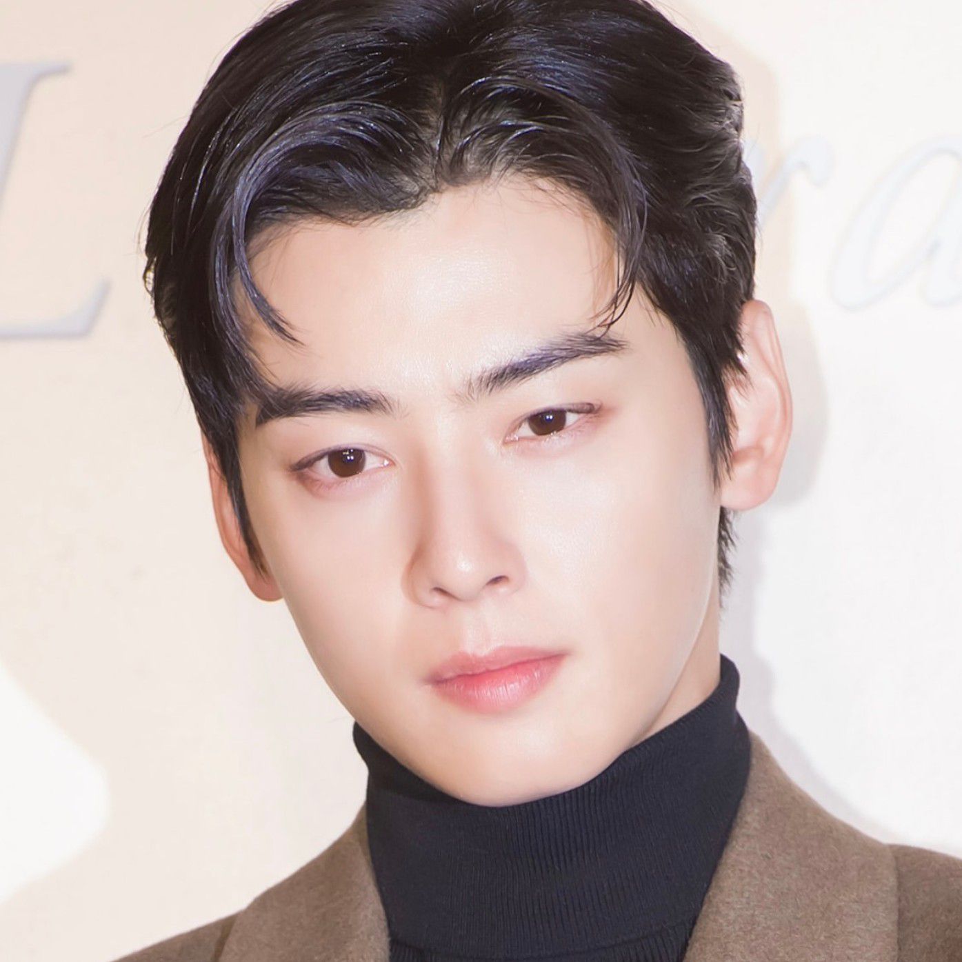 A moment captured by a fan of Cha Eunwoo