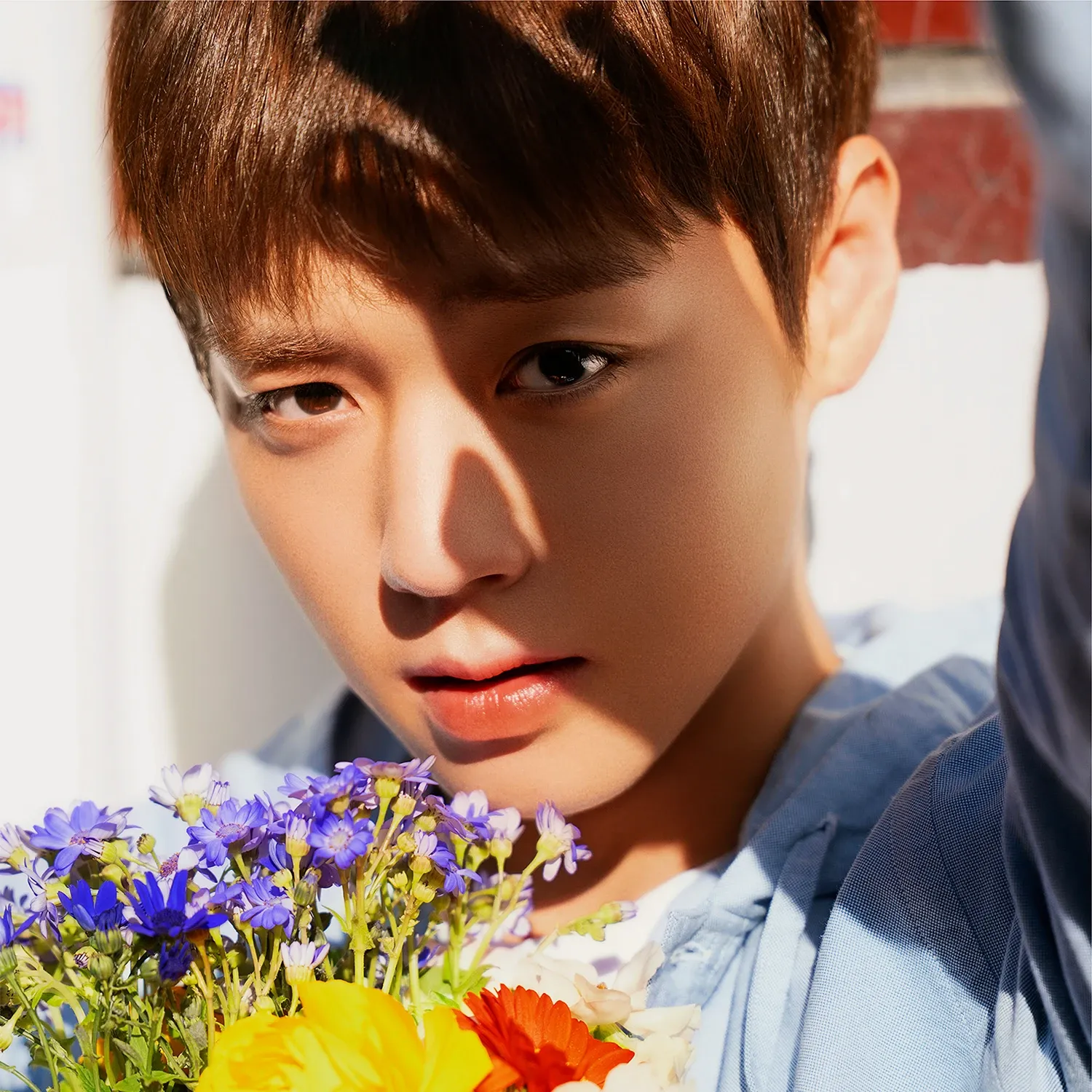 Momen yang diabadikan oleh penggemar Park Jihoon