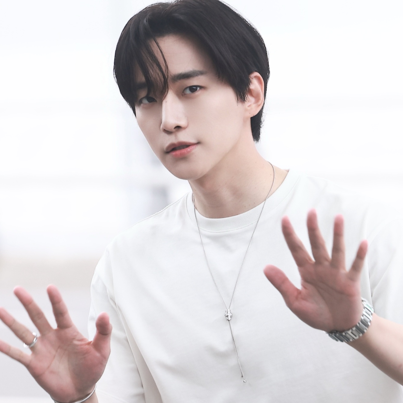 李俊昊的近期活动照