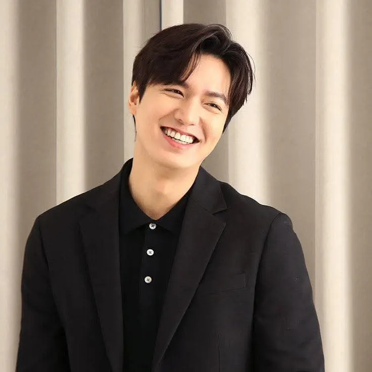 Recent activity shot of Lee Minho