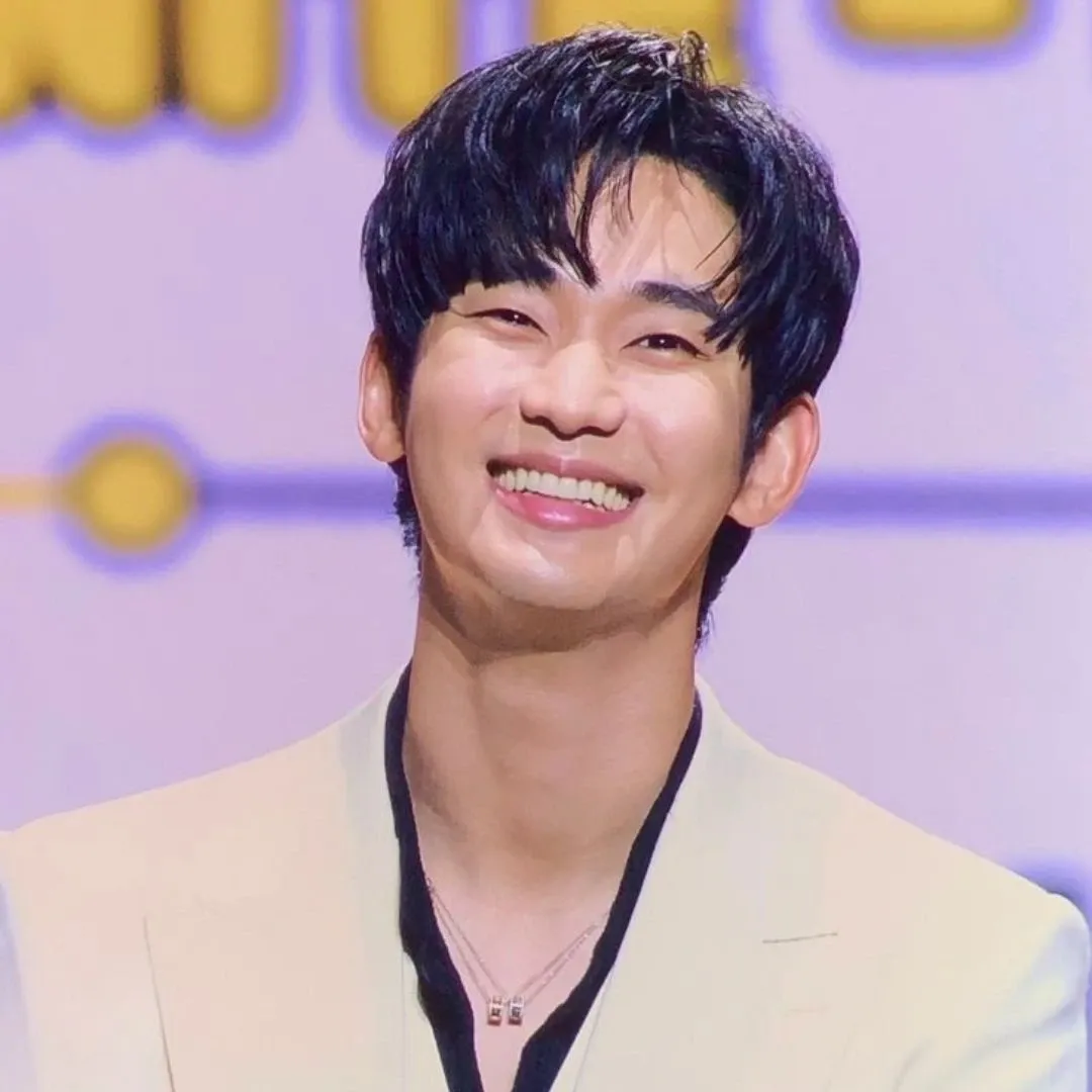 Recent activity shot of Kim Soohyun