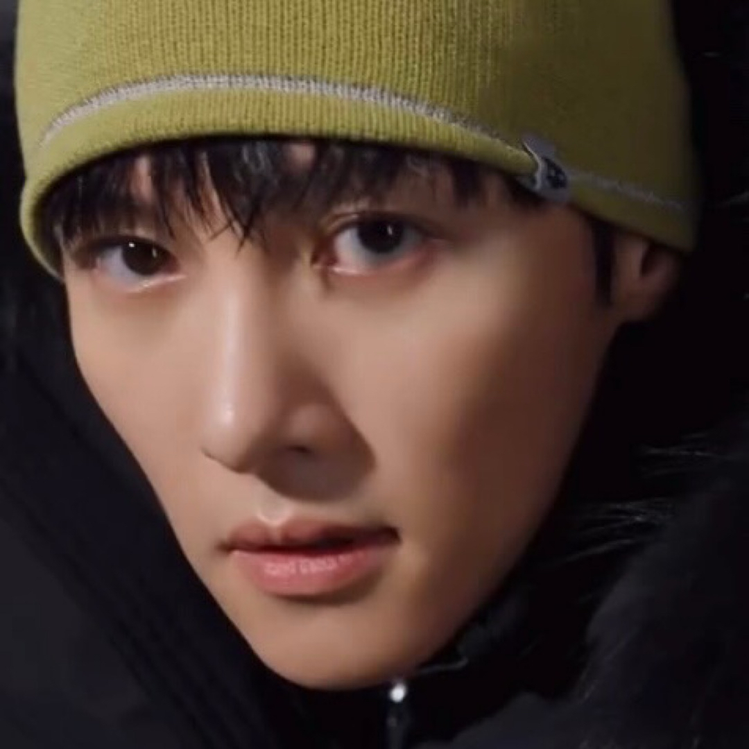 チ・チャンウクの最近の活動ショット