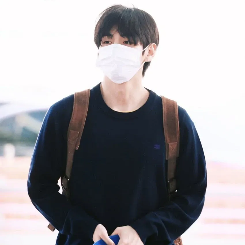 김태형 (뷔)의 비하인드 컷