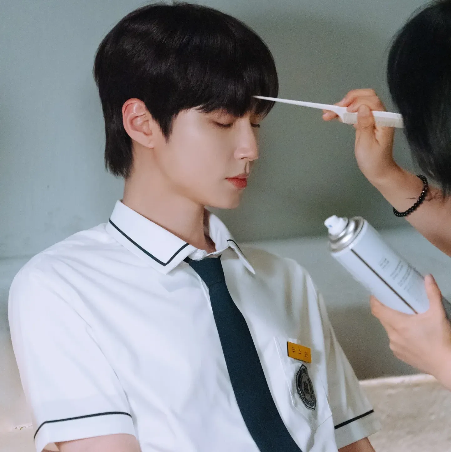 황인엽의 비하인드 컷
