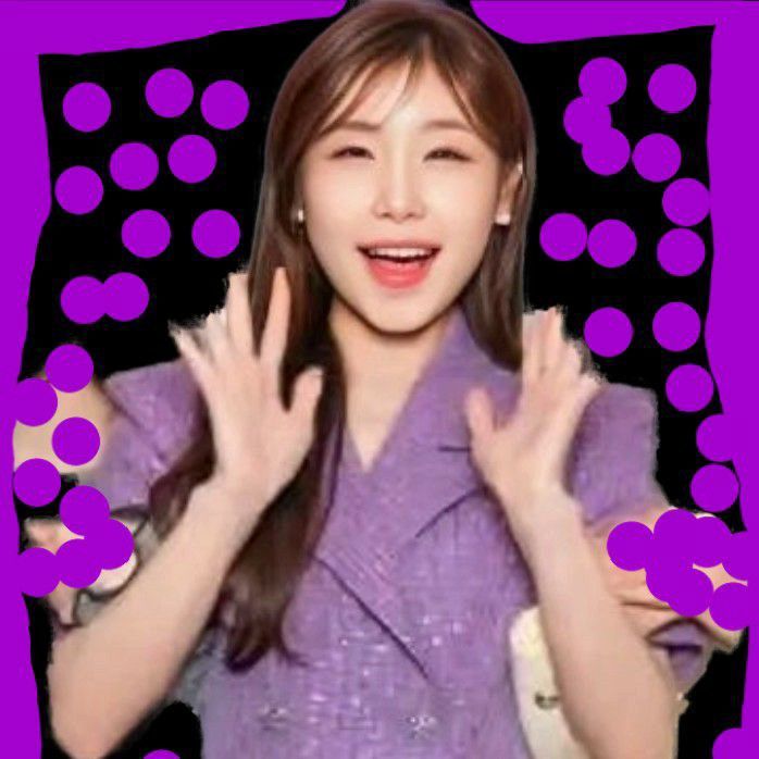 Behind-the-scenes cut of Lee Sona