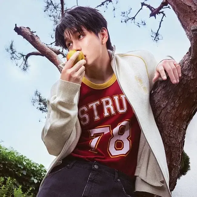 Latest photo of Ong Seongwu
