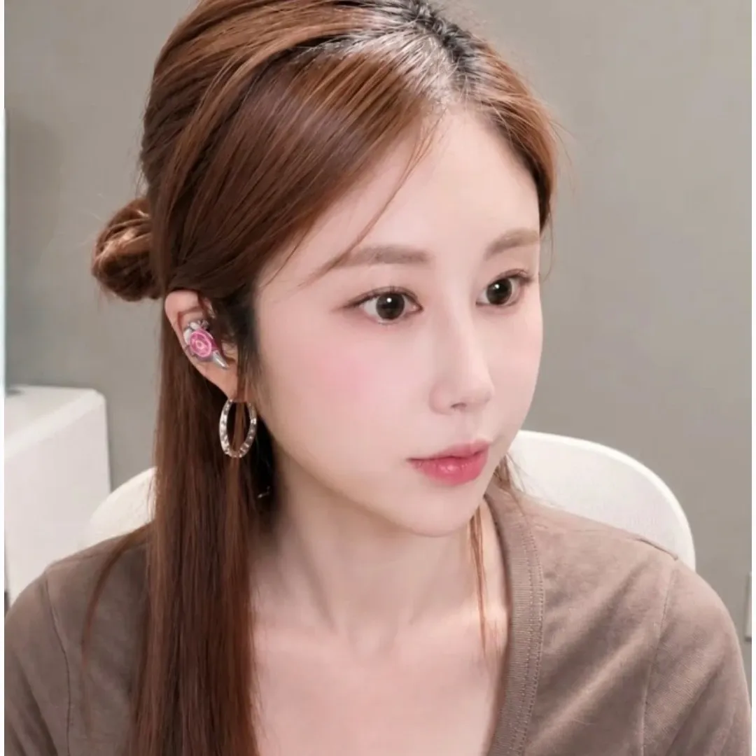 Cuplikan di balik layar dari Kim Soyou