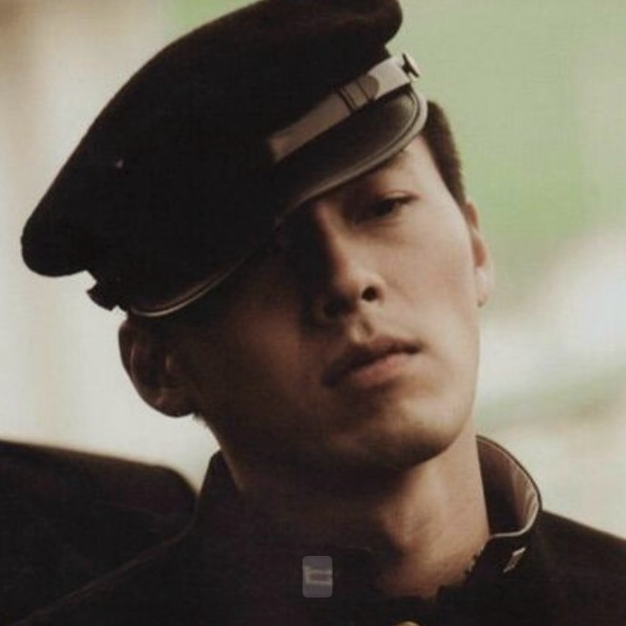 Foto kegiatan terbaru dari Hyun Bin