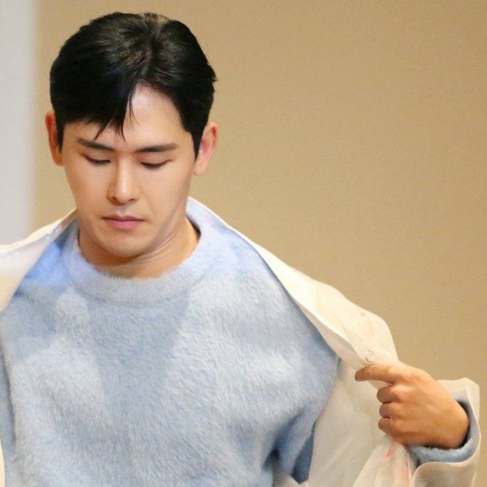 A moment captured by a fan of Hoya