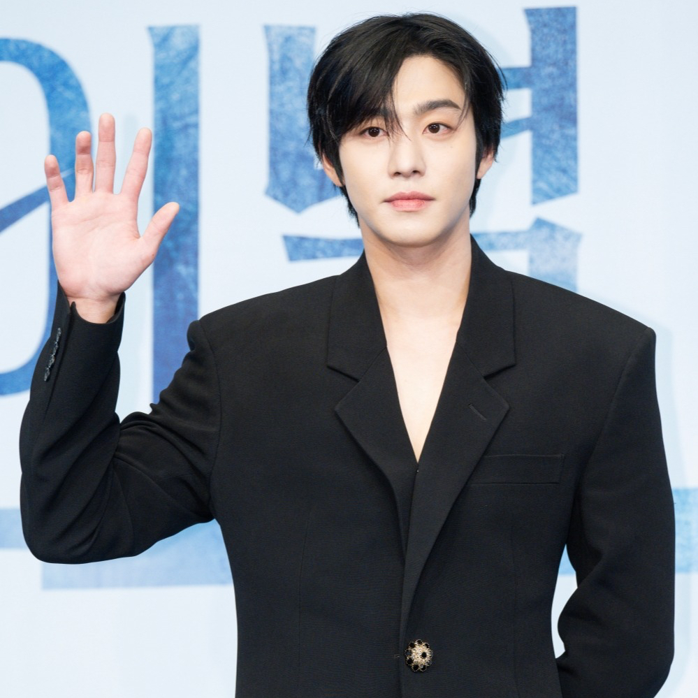 Latest photo of Ahn Hyoseop