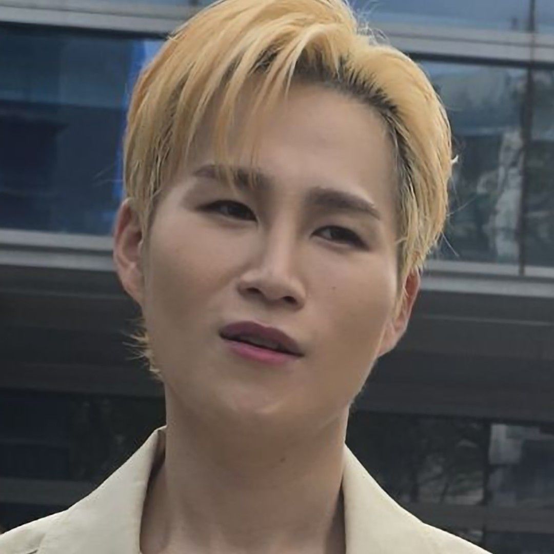 Foto kegiatan terbaru dari Kim Heejae