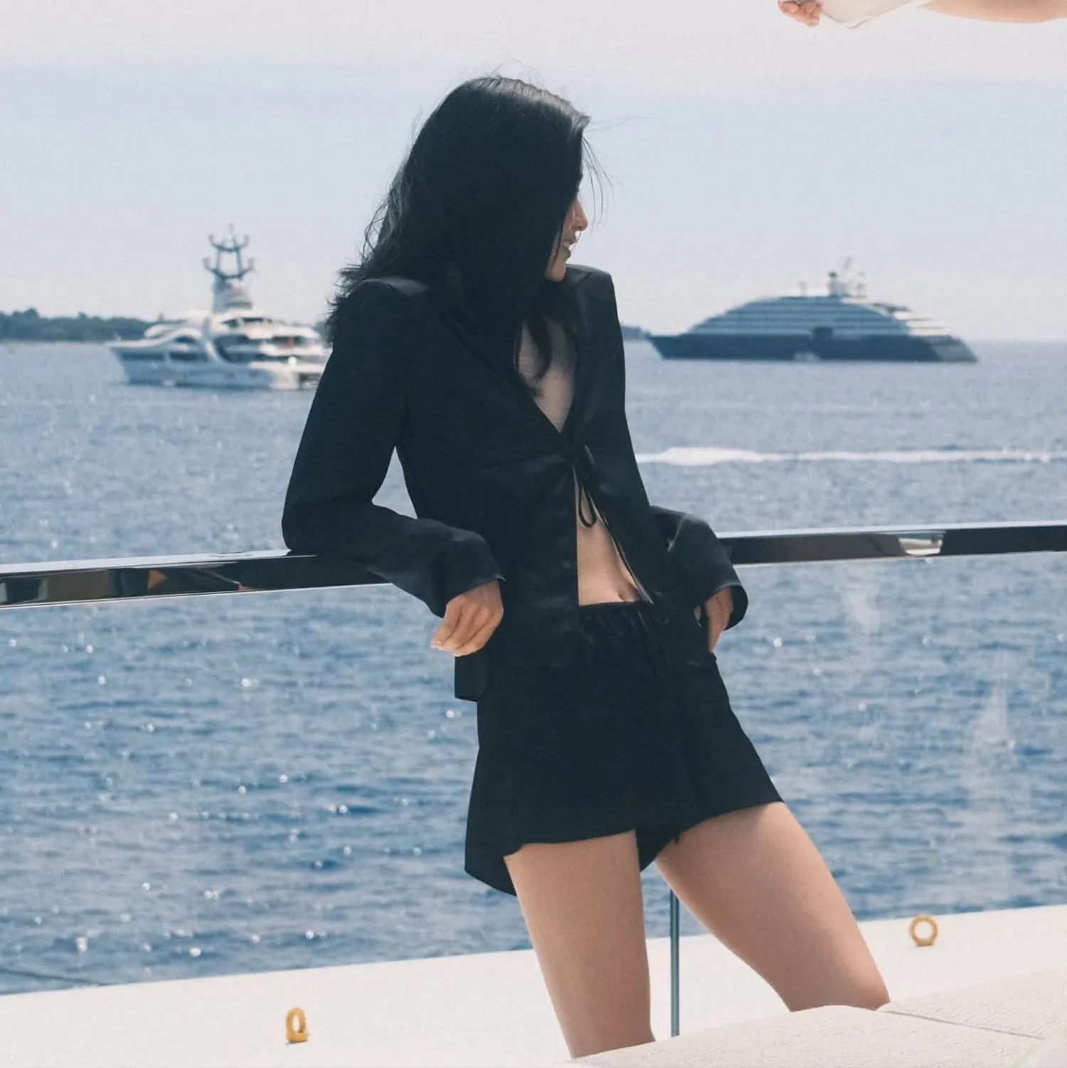 A moment captured by a fan of Kim Taeri