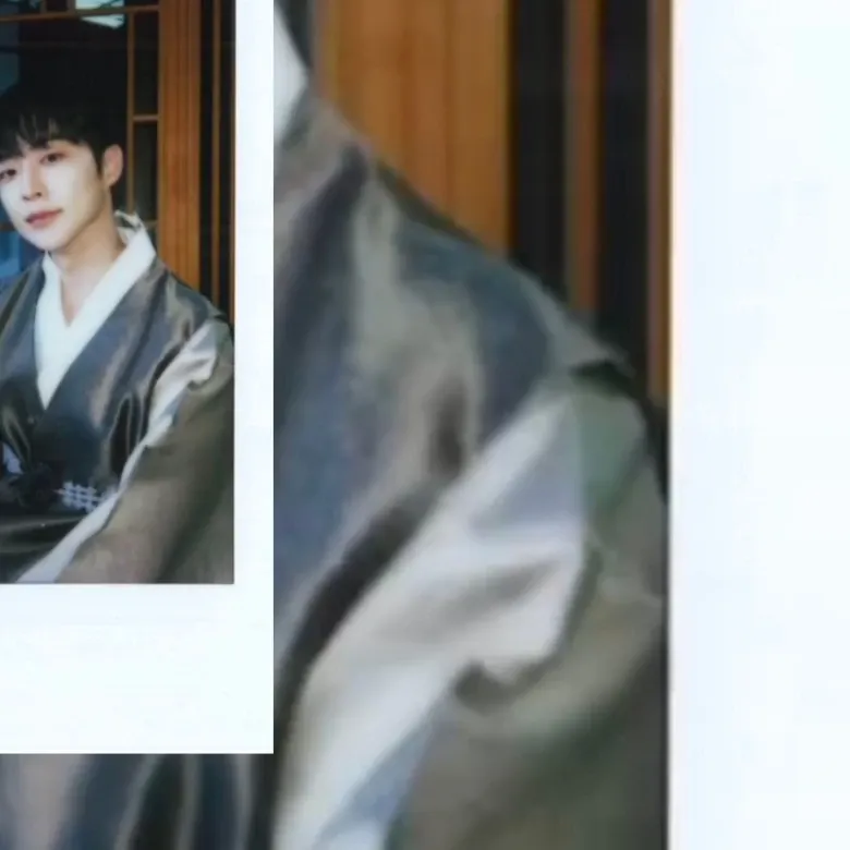 Behind-the-scenes cut of Bae Inhyuk