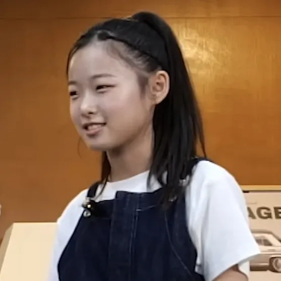 Behind-the-scenes cut of Lee Sooyeon