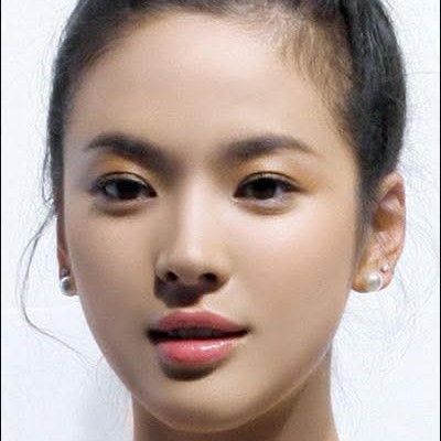 Behind-the-scenes cut of Song Hyekyo