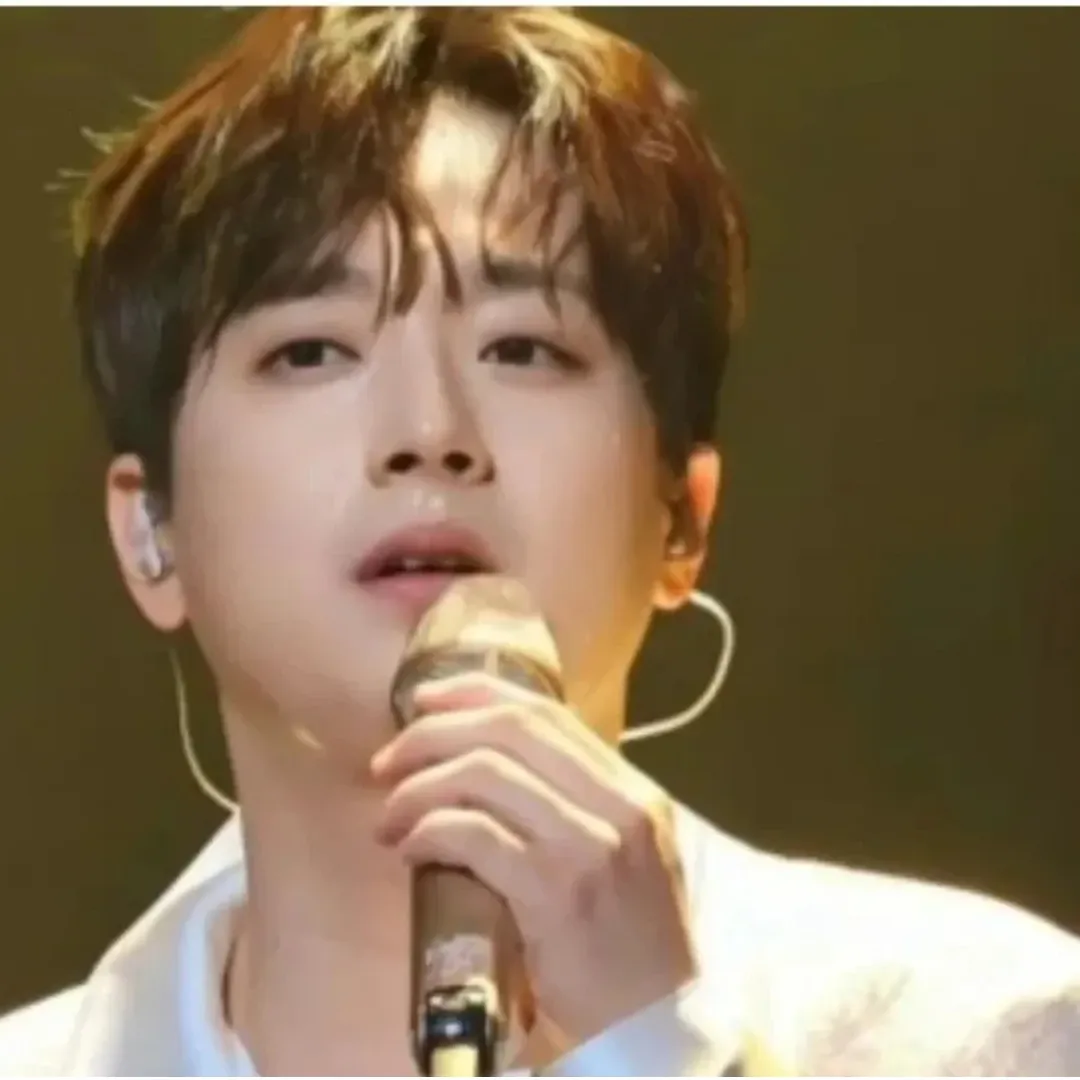 Latest photo of Lee Chanwon