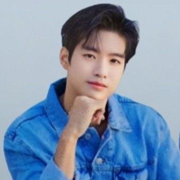 Foto kegiatan terbaru dari Jo Myungsup