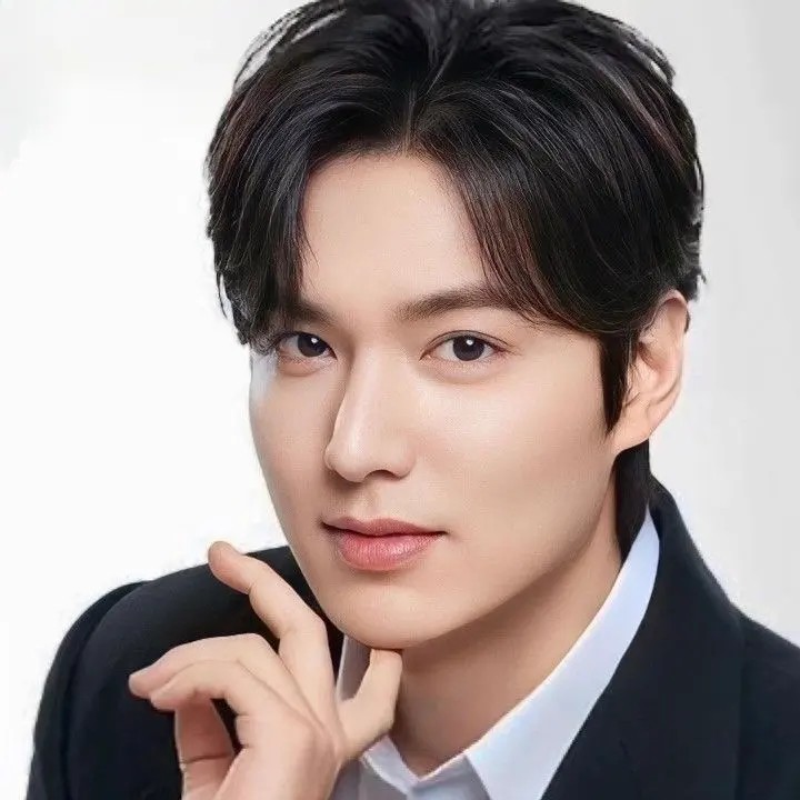 Behind-the-scenes cut of Lee Minho