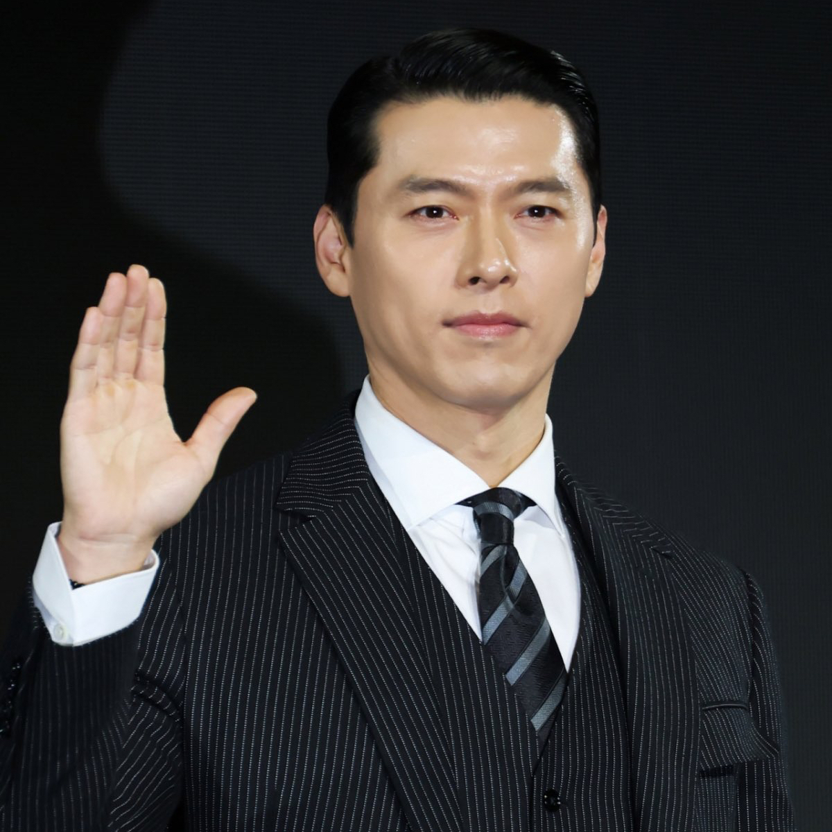 Foto kegiatan terbaru dari Hyun Bin