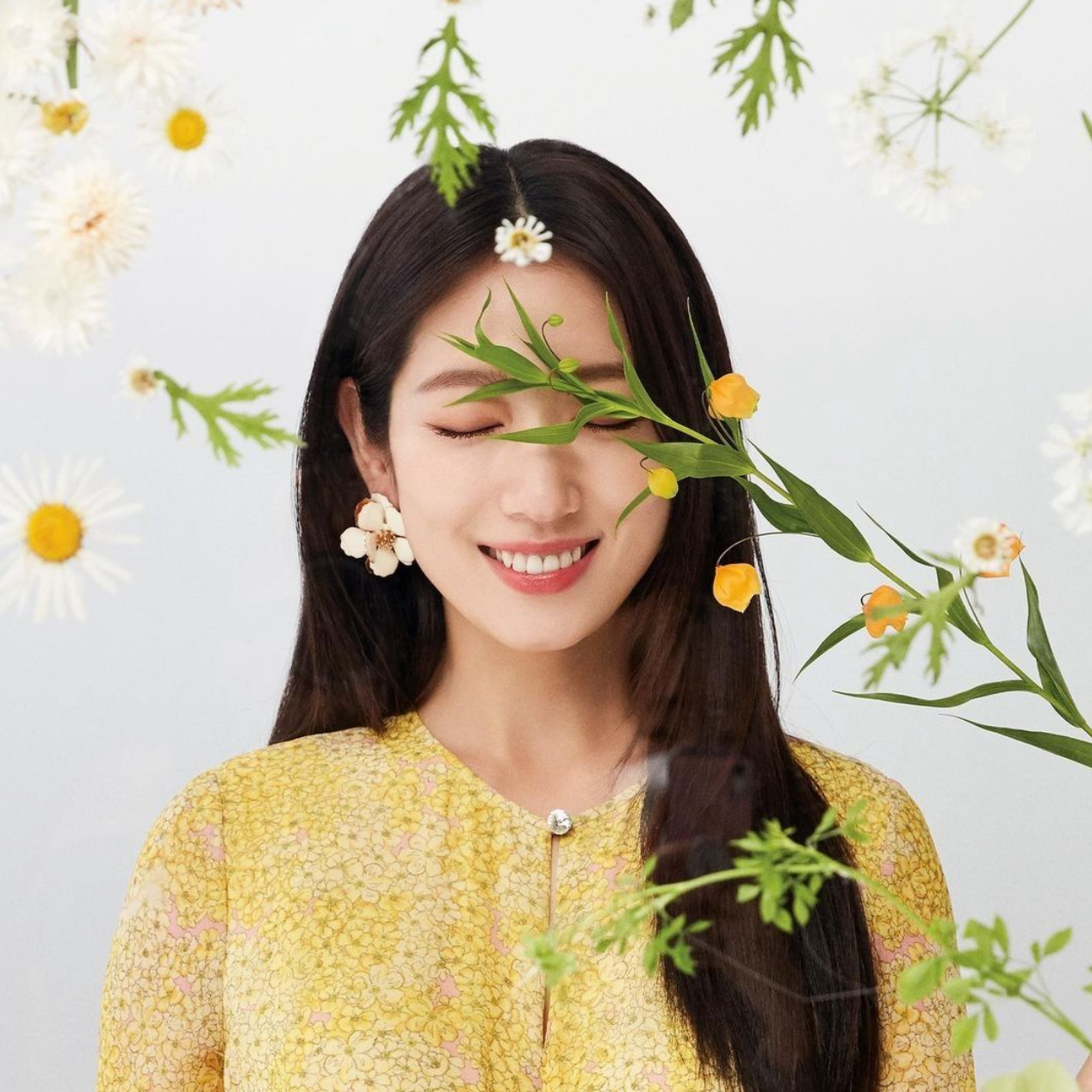 A moment captured by a fan of Park Shinhye