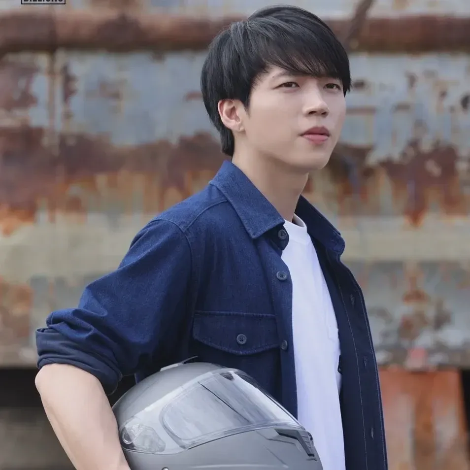 Recent activity shot of Nam Woohyun