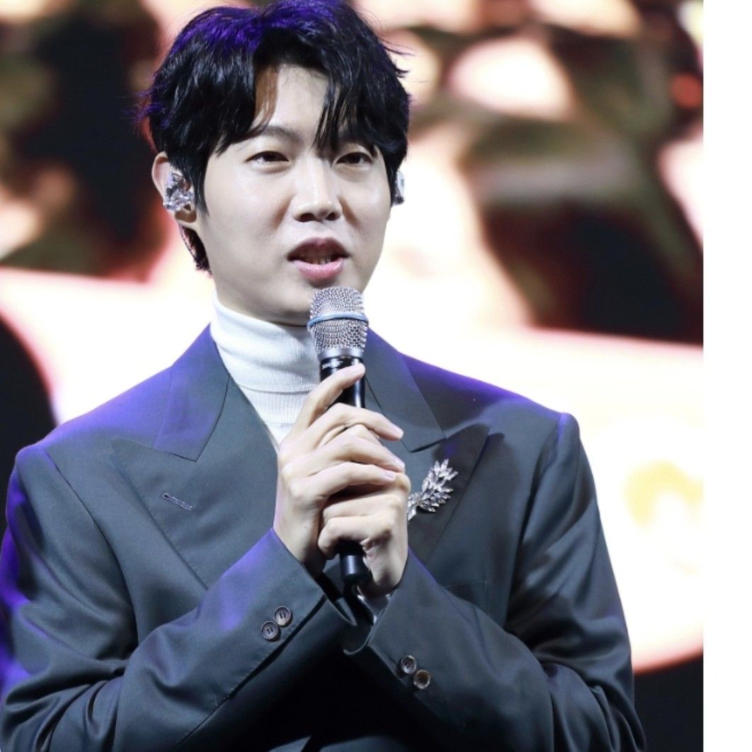 Recent activity shot of Son Taejin