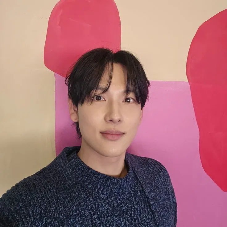 Recent activity shot of Yim Siwan
