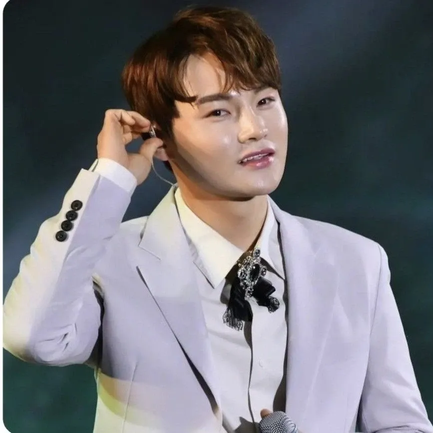 박서진의 비하인드 컷