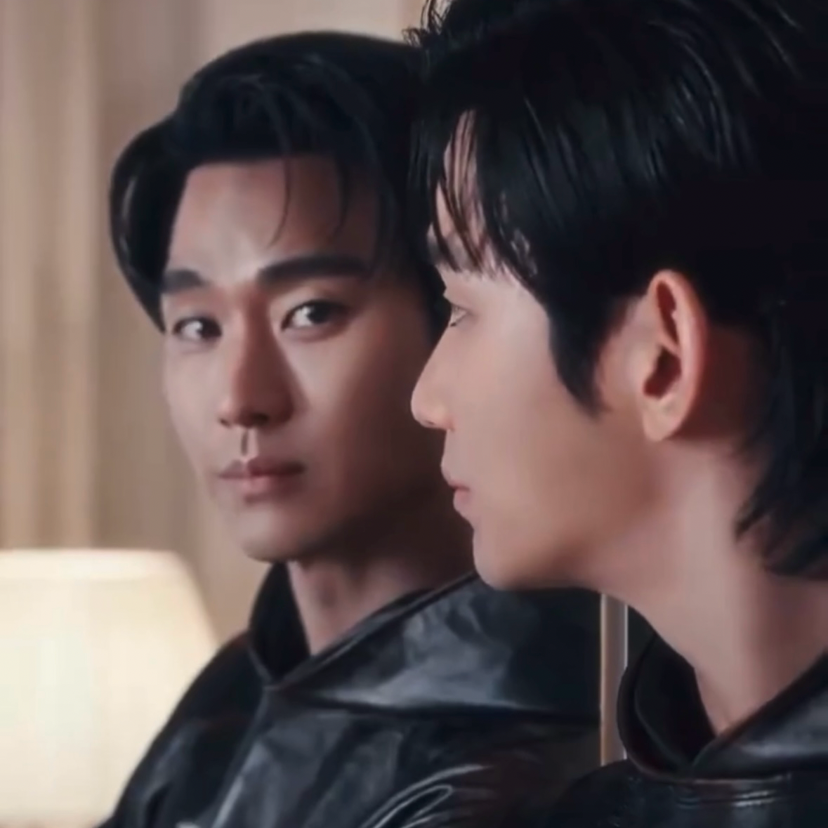 Foto kegiatan terbaru dari Kim Soohyun