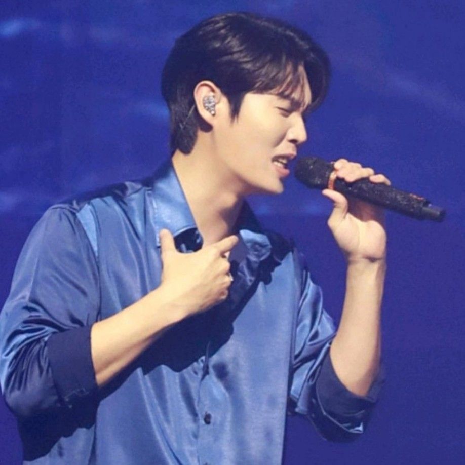 Recent activity shot of Son Taejin