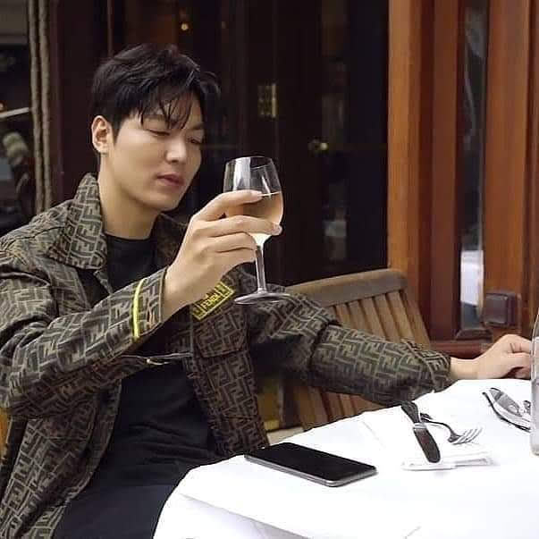 イ・ミンホのビハインドカット