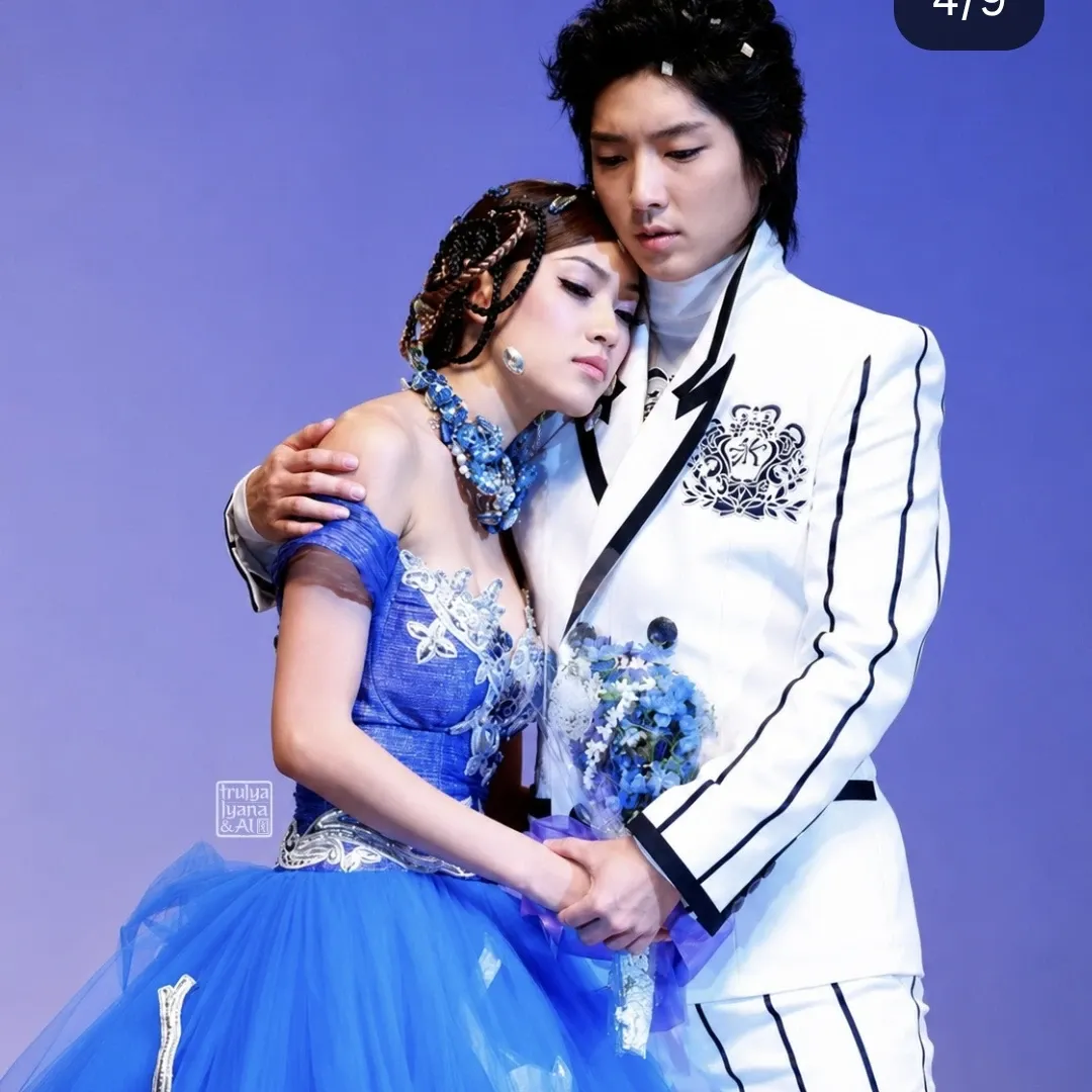 Behind-the-scenes cut of Lee Joongi