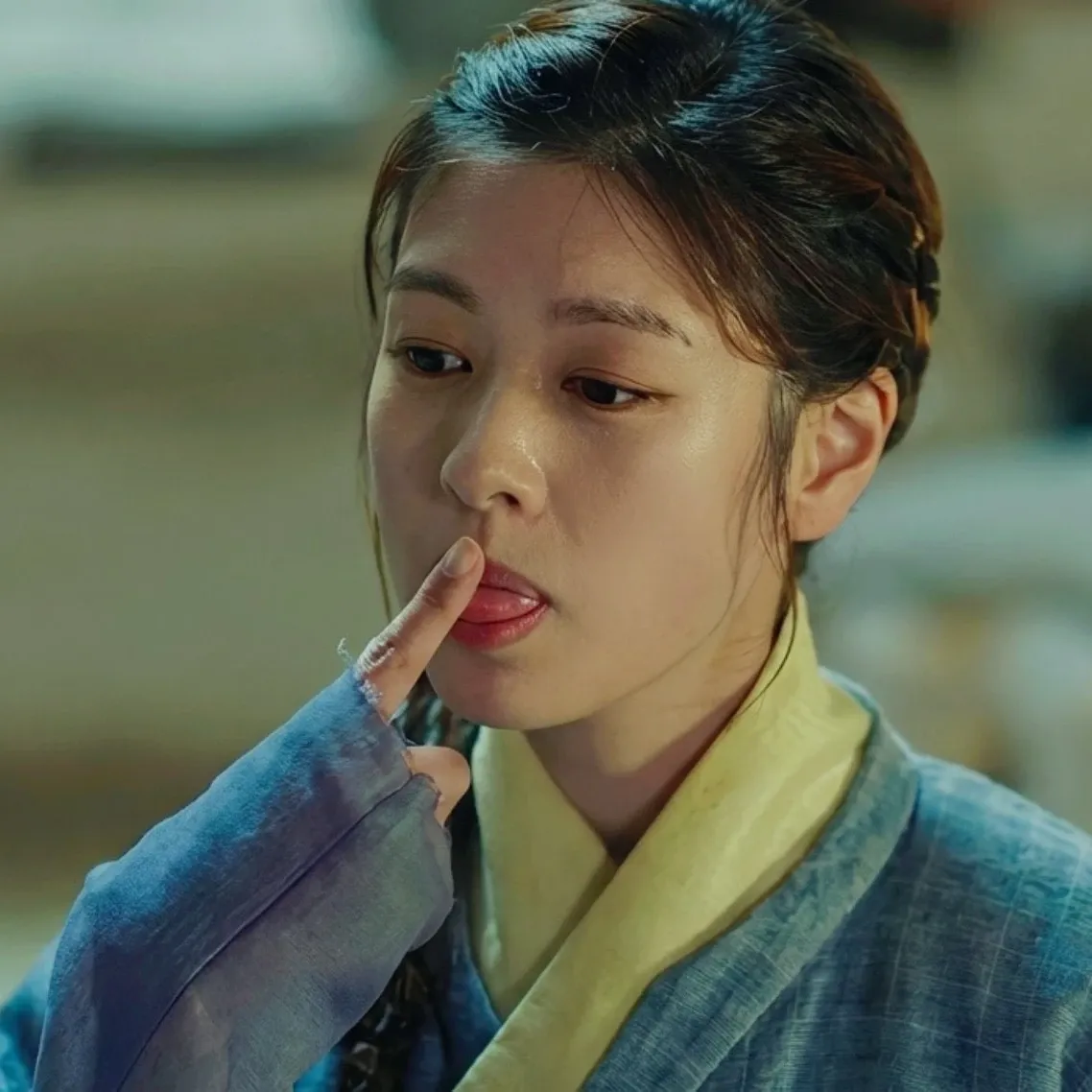 Behind-the-scenes cut of Jung Somin